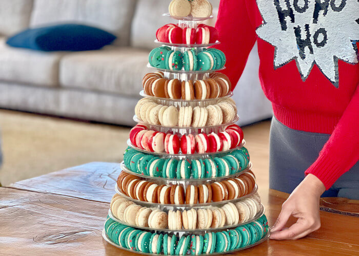 Christmas macarons