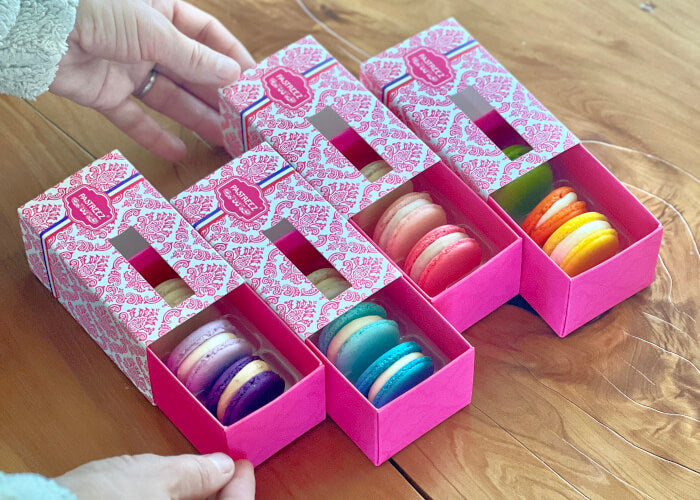 3 macarons favor box (x4) with print