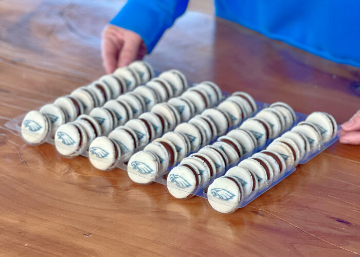 Superbowl Macarons
