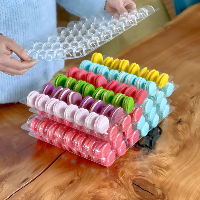 Bulk macarons