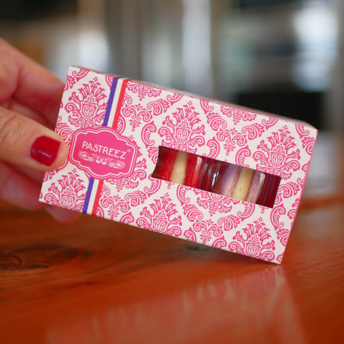 Valentine's day macarons