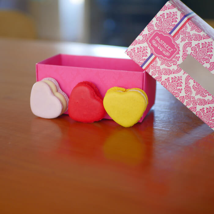 Valentine's day macarons