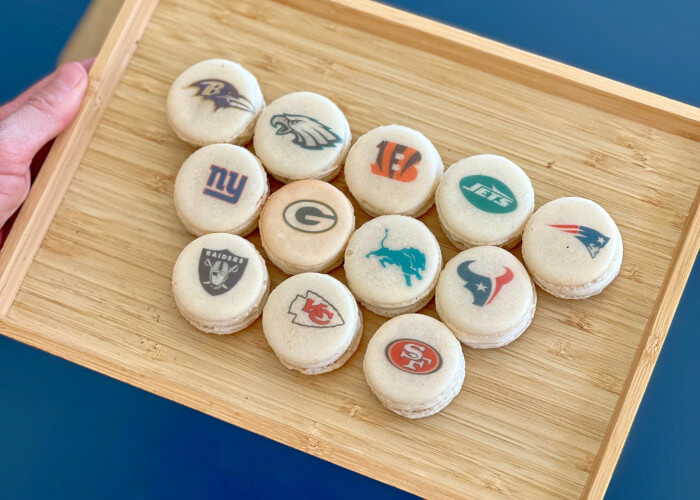 Football Macarons 🏈