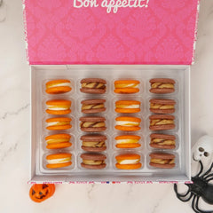 Halloween macarons