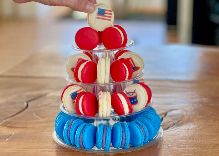 July 4th Macarons