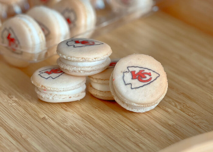 Superbowl Macarons