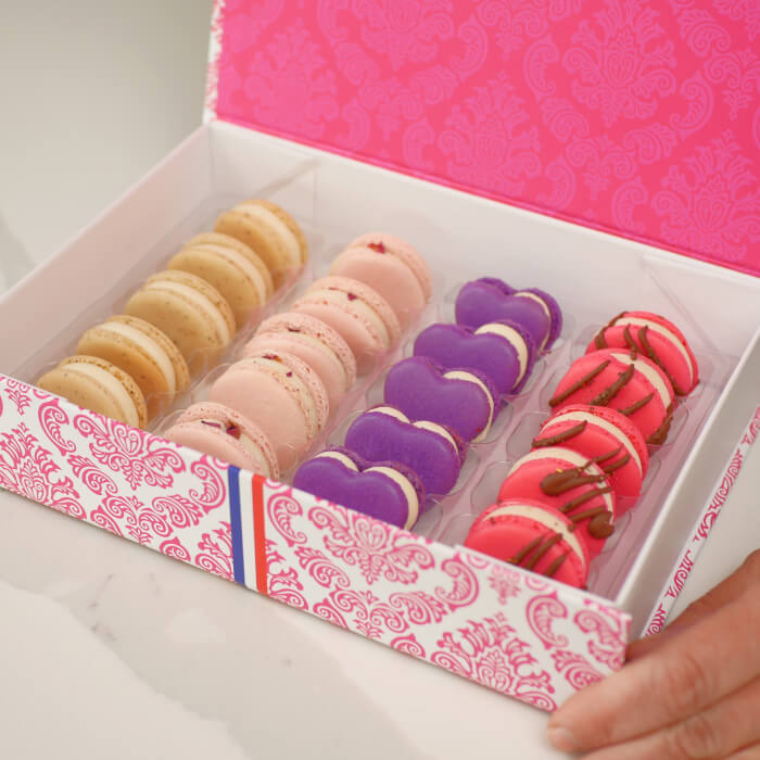 Mother's day macarons with print