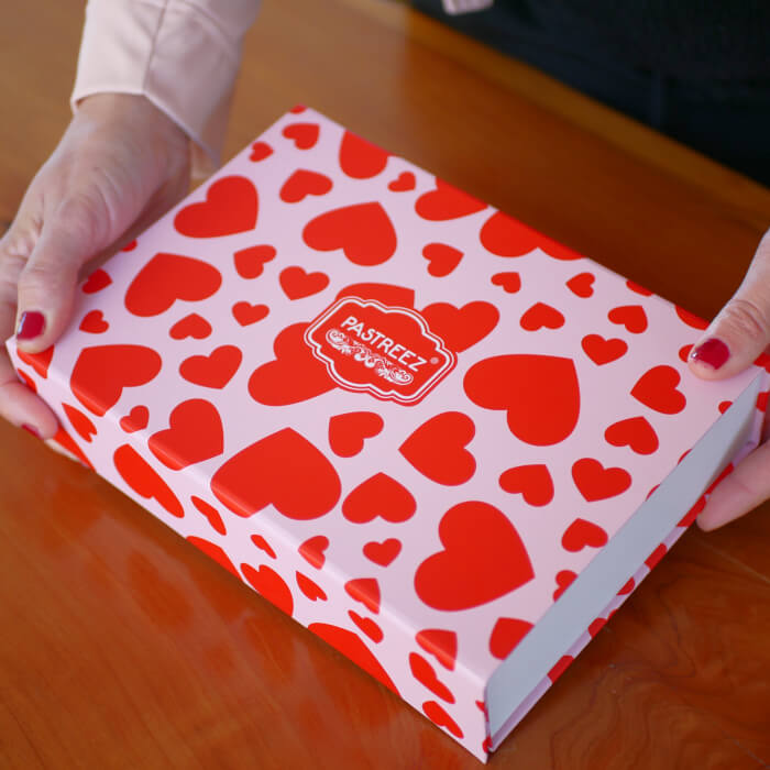 Valentine's day macarons