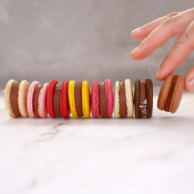Vegan macarons (assortment)